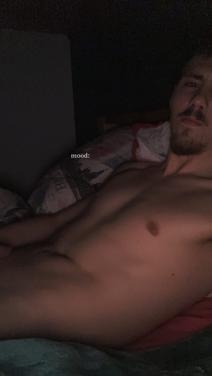 Profil de Emin
